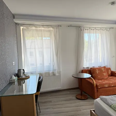 ホステル Coba Restaurant & バーデン＝バーデン