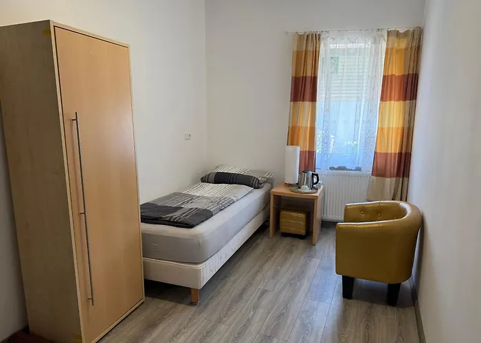 Coba Restaurant & Hostel *